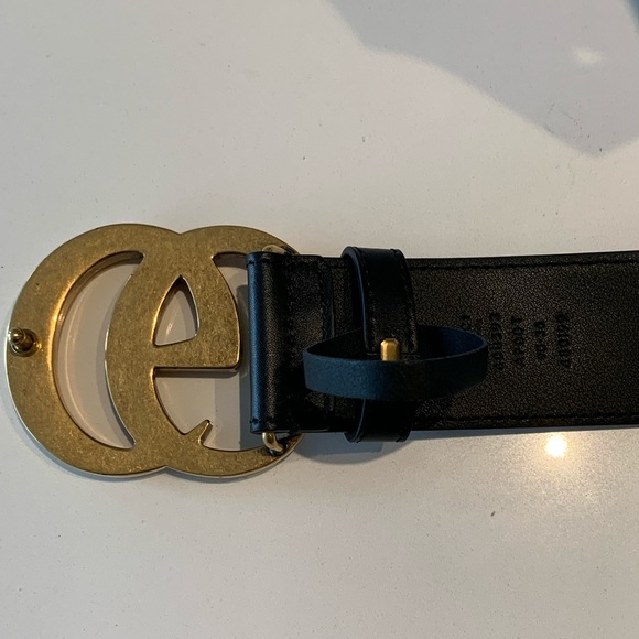!!SOLD๐ฐ!! Gucci Leather belt Double G buckle. - Picture 7 of 12